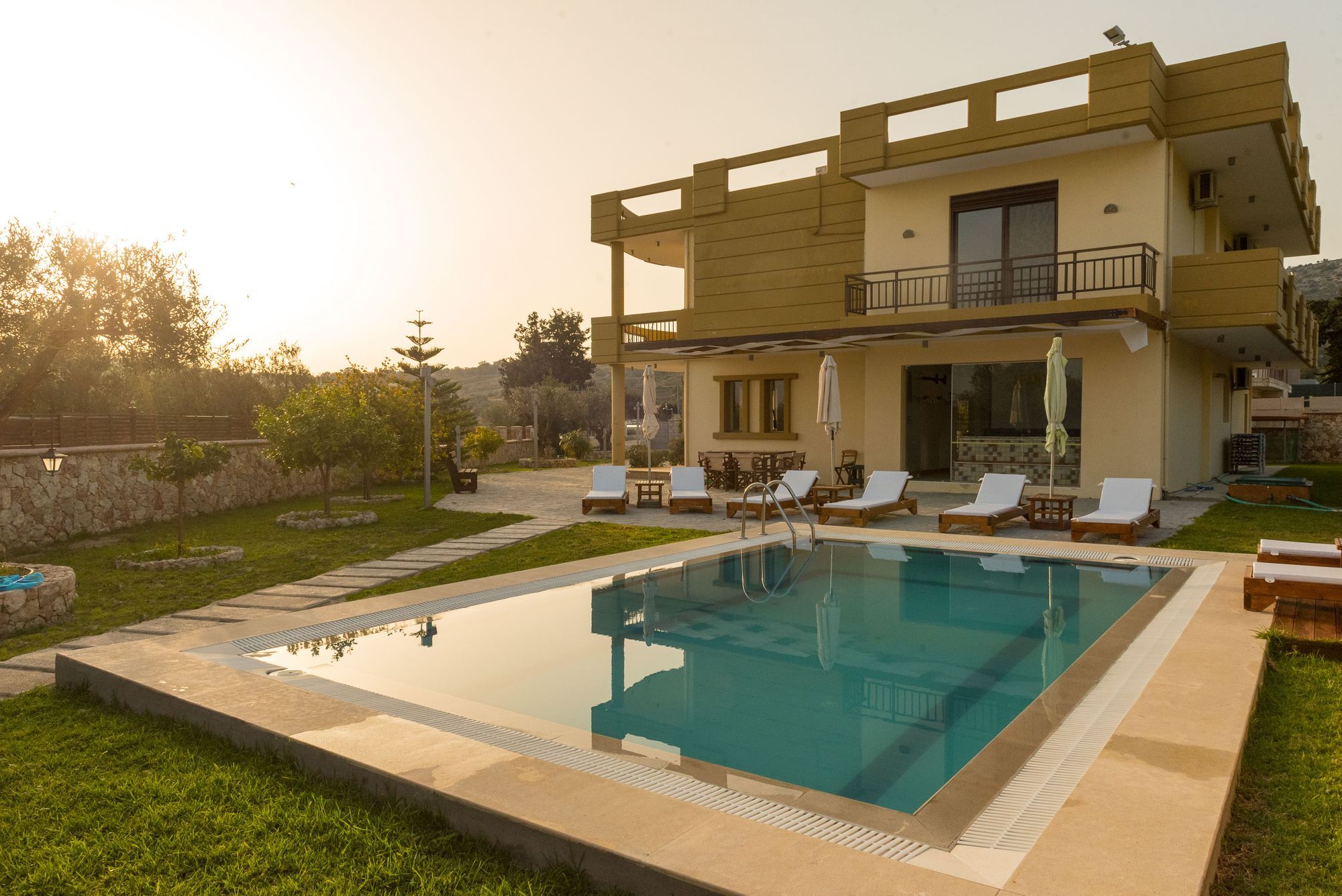 Village View House Afantou